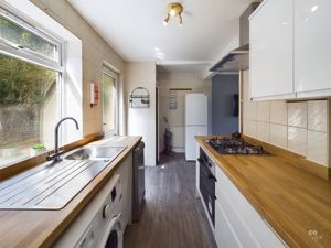 Photo 18- click for photo gallery